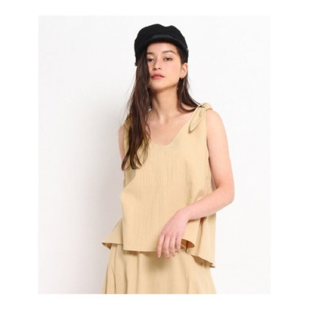 OZOC Beige Tank-top w/ Shoulder Ties